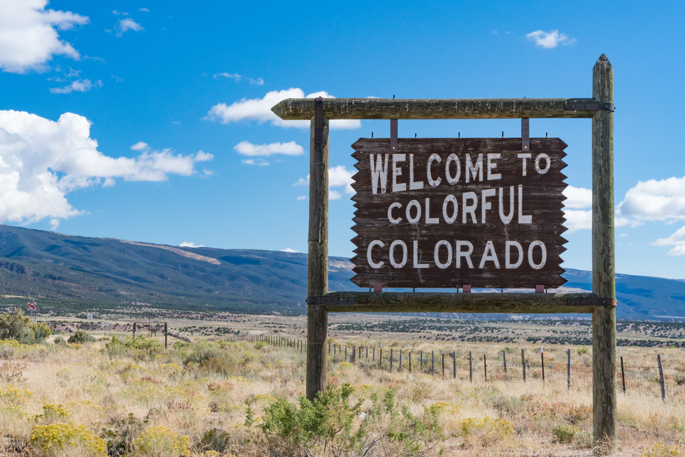 Colorado welcome sign